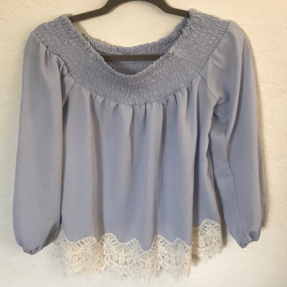 Tops - Off the shoulder dressy top